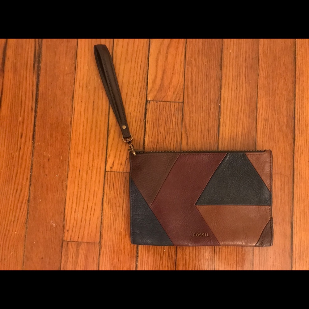 Fossil leather wristlet